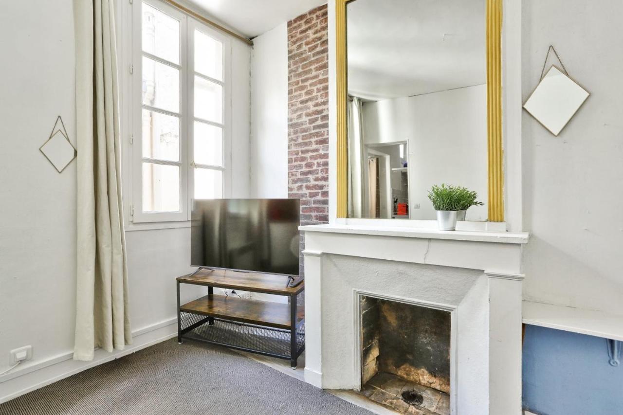 Quartier Le Marais 3 Bed & Breakfast Parigi